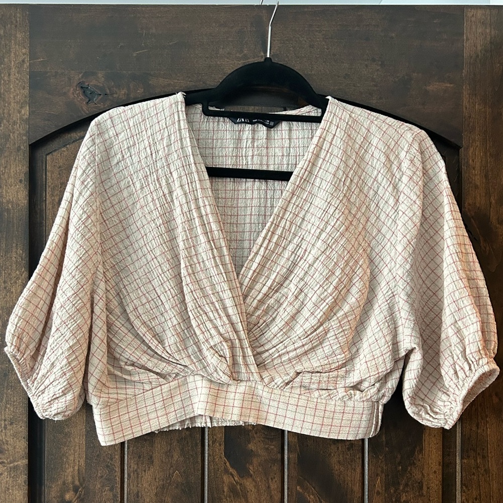 Zara Crop Top - size M